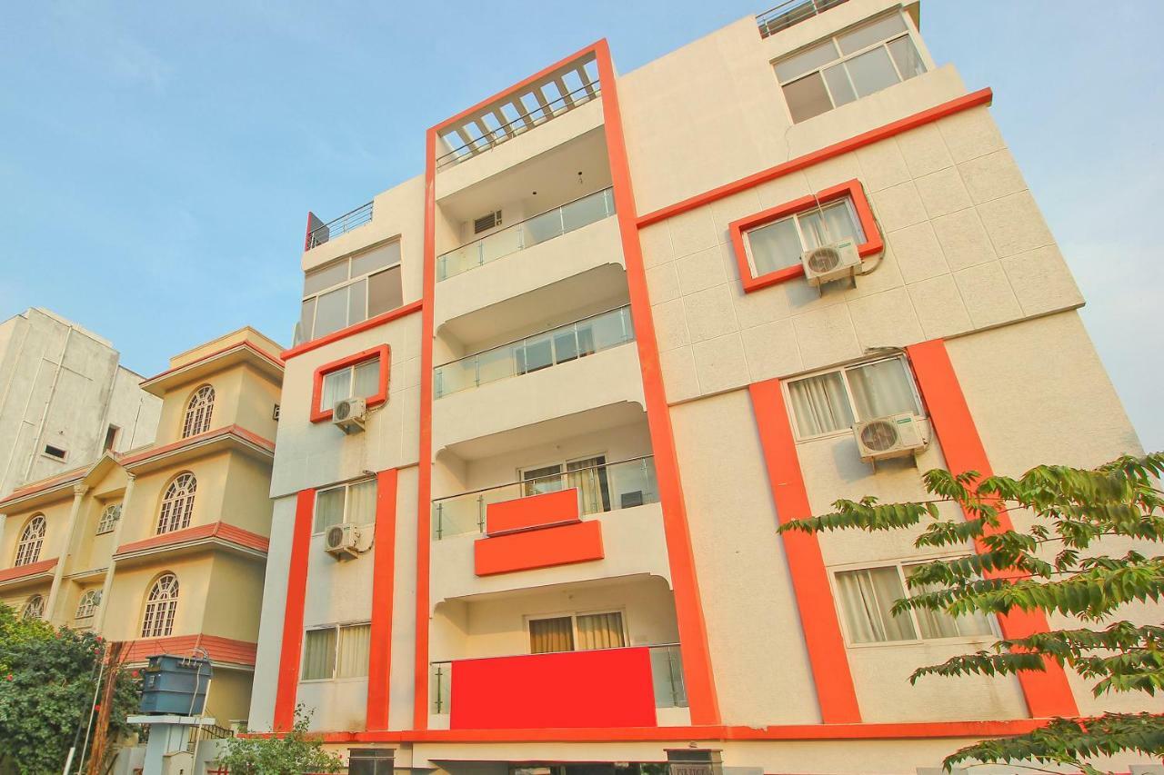 Oyo Flagship 463 Banjara Hills Hotel Hyderabad Exterior photo